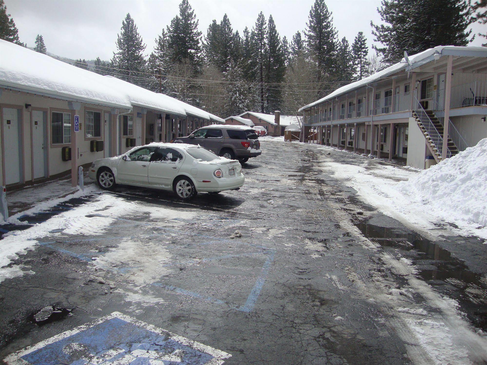 Bluebird Day Inn & Suites Саус Лэйк Тахо Экстерьер фото